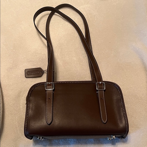 Coach Dark Brown swing Zip Bag - Picture 1 of 4